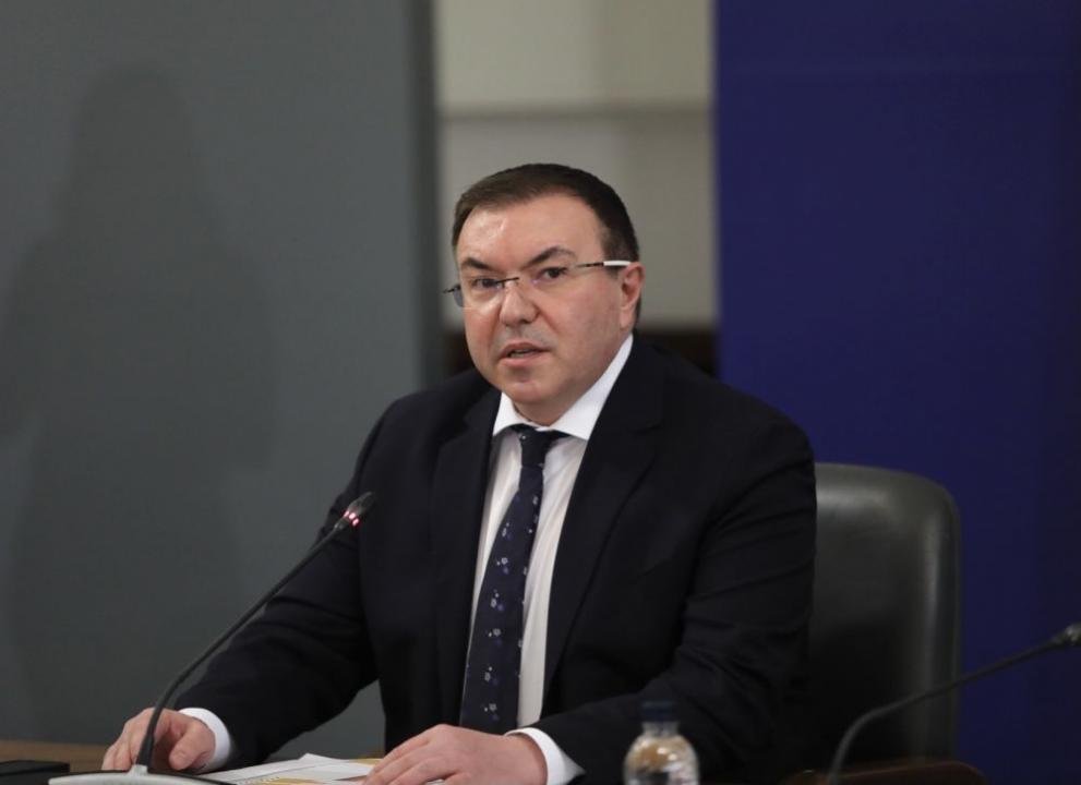 Моделът „Ангелов“