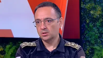 Искри от влакови спирачки палят огньове с километри фронт: пожарната с план и дронове за сезона