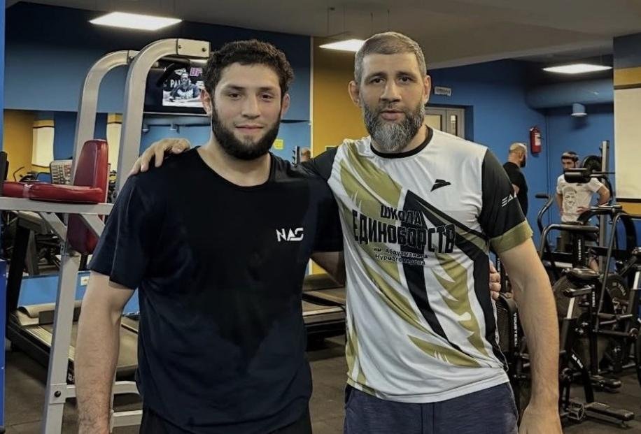 Икрам Алискеров ще бъде специален гост на BRAVE 107 в Бургас