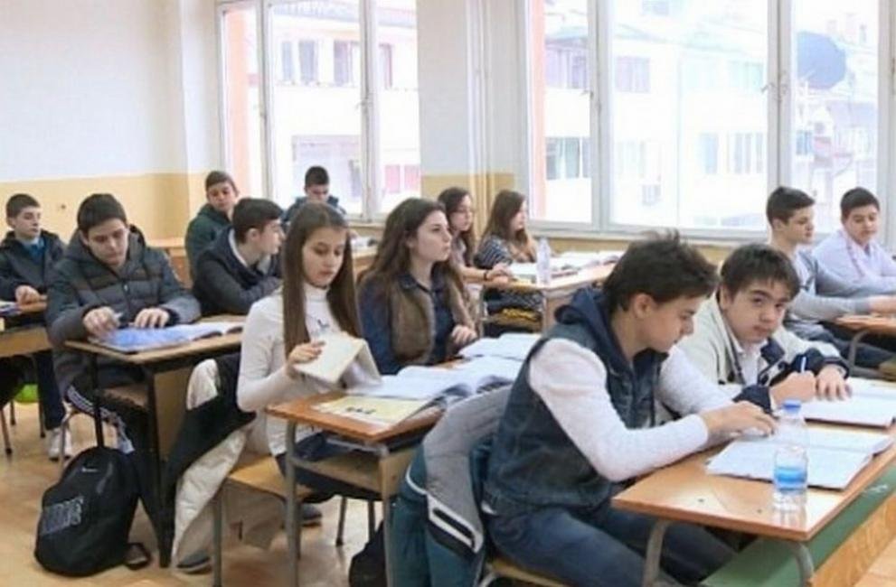 КТ „Подкрепа“ иска по-дълга коледна ваканция: 23 декември – 8 януари
