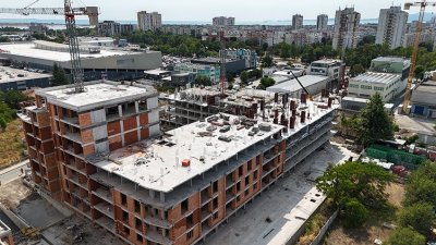 Скандал в Бургас: Купувачи без жилища в &bdquo;Хоризонт&ldquo;, дело срещу инвеститор