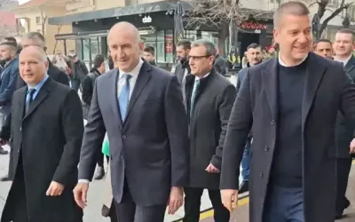 Радев: Предсрочният вот ще определи посоката на България