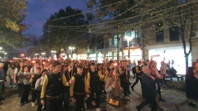 Бургас почита 150 години Априлско въстание с факелно шествие