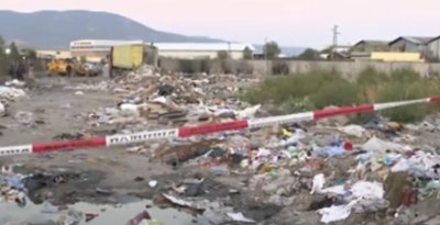 Тяло на новородено е открито в кашон на сметище край Сливен