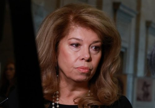 Йотова попиля самозвания служебен премиер Андрей Гюров