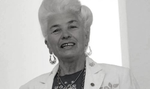 Почина народната певица Янка Рупкина на 87 години