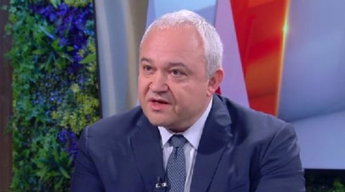 Демерджиев: Не летим за Дубай, срещаме се с хората