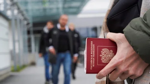 Край на печатите в паспортите: ЕС въведе дигитален контрол по външните граници