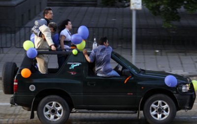 Съдът в Бургас с твърдо послание към абитуриентите: Нула алкохол и наркотици зад волана!