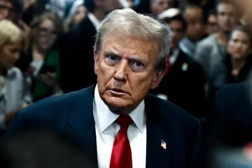 Готви ли Тръмп тактически ядрен удар по Иран тази вечер?