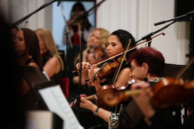 Бургас приема Камерен оркестър - Хасково и млади таланти от училищата по изкуства