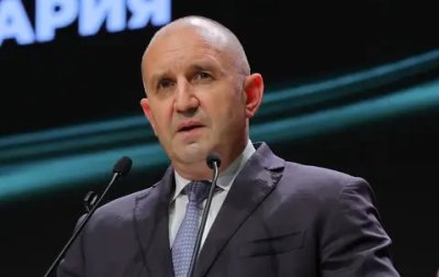 Румен Радев в три града за ден: Кампанията набира скорост (ВИДЕО)