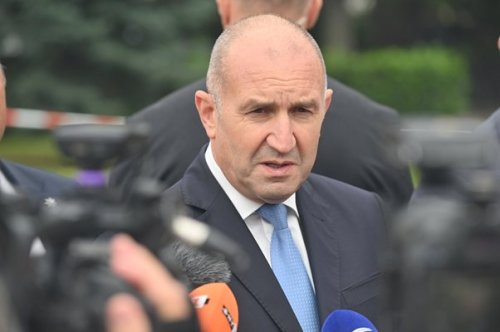 Румен Радев тръгва на обиколка в Южна България: Срещи и шествия в четири града за един ден