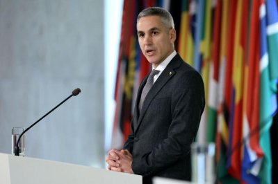 Гюров предупреждава в Брюксел: Скъпите горива остават удар за Европа