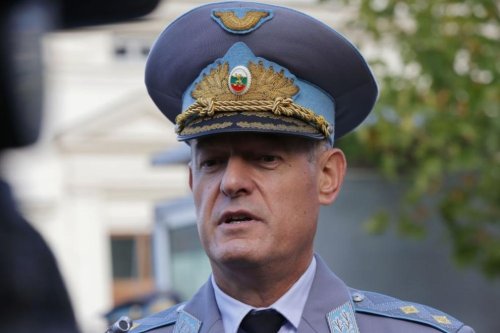 Командирът на ВВС: Зад всеки полет стоят дисциплина и доверие &ndash; нека небето над България остане мирно