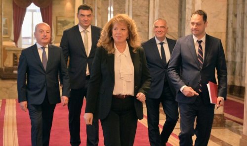 Кабинет на &bdquo;бързи обороти&ldquo;: &bdquo;Прогресивна България&ldquo; взима мандата с готов състав
