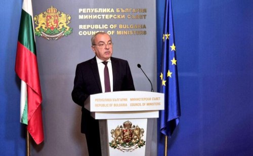 Бюджет 2026: 1,34 млрд. евро повече за издръжка &ndash; избори, стари сметки и нови компенсации