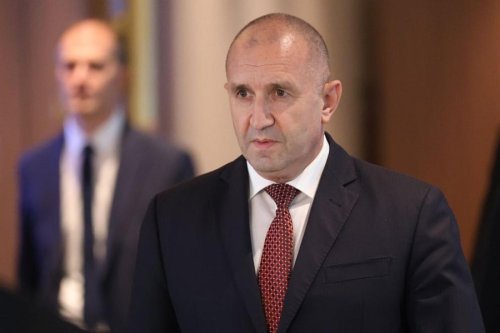 Румен Радев започва първите си международни визити от Берлин