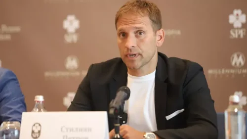 Бургас посреща Стилиян Петров преди &bdquo;Мача на надеждата&ldquo;