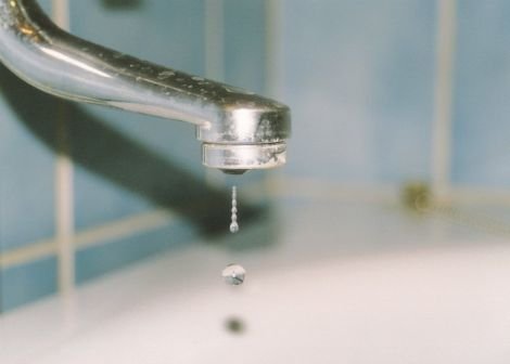 Воден режим по авария: Спират водата на много места в Бургаско