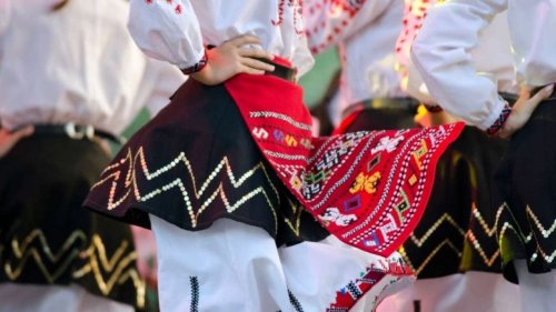 България отбелязва Деня на българския фолклор