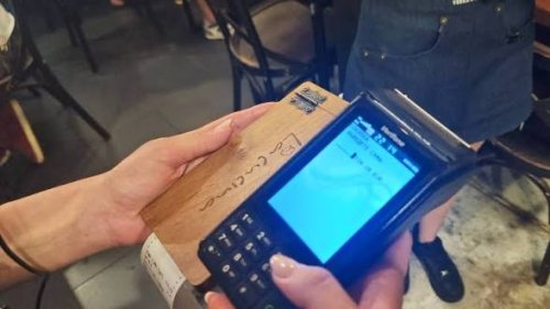 Задържаха двама служители на НАП след сигнал за поискан и получен подкуп в Черноморец