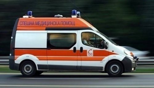 Кола без водач прегази дете на година и половина в Бургаско