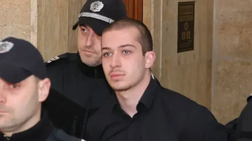 Започва делото срещу 19-годишния Никола Бургазлиев за тежката катастрофа в Слънчев бряг