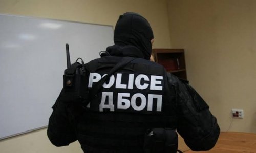 ИЗМАМА С РЕЗЕРВАЦИИ ПО ЧЕРНОМОРИЕТО: 22-годишен прибрал близо 6000 евро