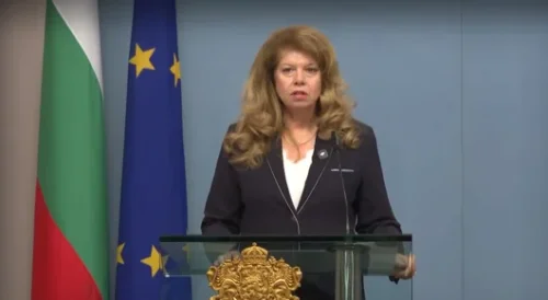 Илияна Йотова ще обнародва Бюджет 2026 въпреки призивите за вето