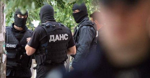 Извънредно! 18 души задържани при акция срещу неонацистка група в Пловдив
