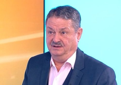 Проф. Рачев предупреждава: 35 градуса в началото на септември, после рязък обрат около 10&ndash;12-и