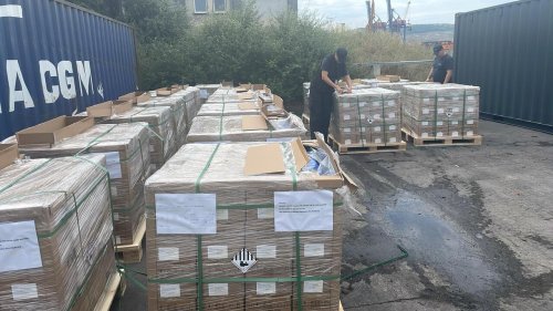 Удар за милиони: Задържаха 12 контейнера със стоки за над 2 млн. долара в Бургас и Варна