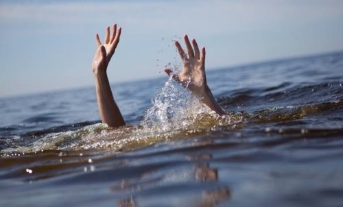 22-годишен молдовец се удави в морето край Ахтопол: Полицията разследва случая