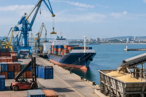БМФ Порт Бургас отрече отказващи кораби и отчете 20% ръст