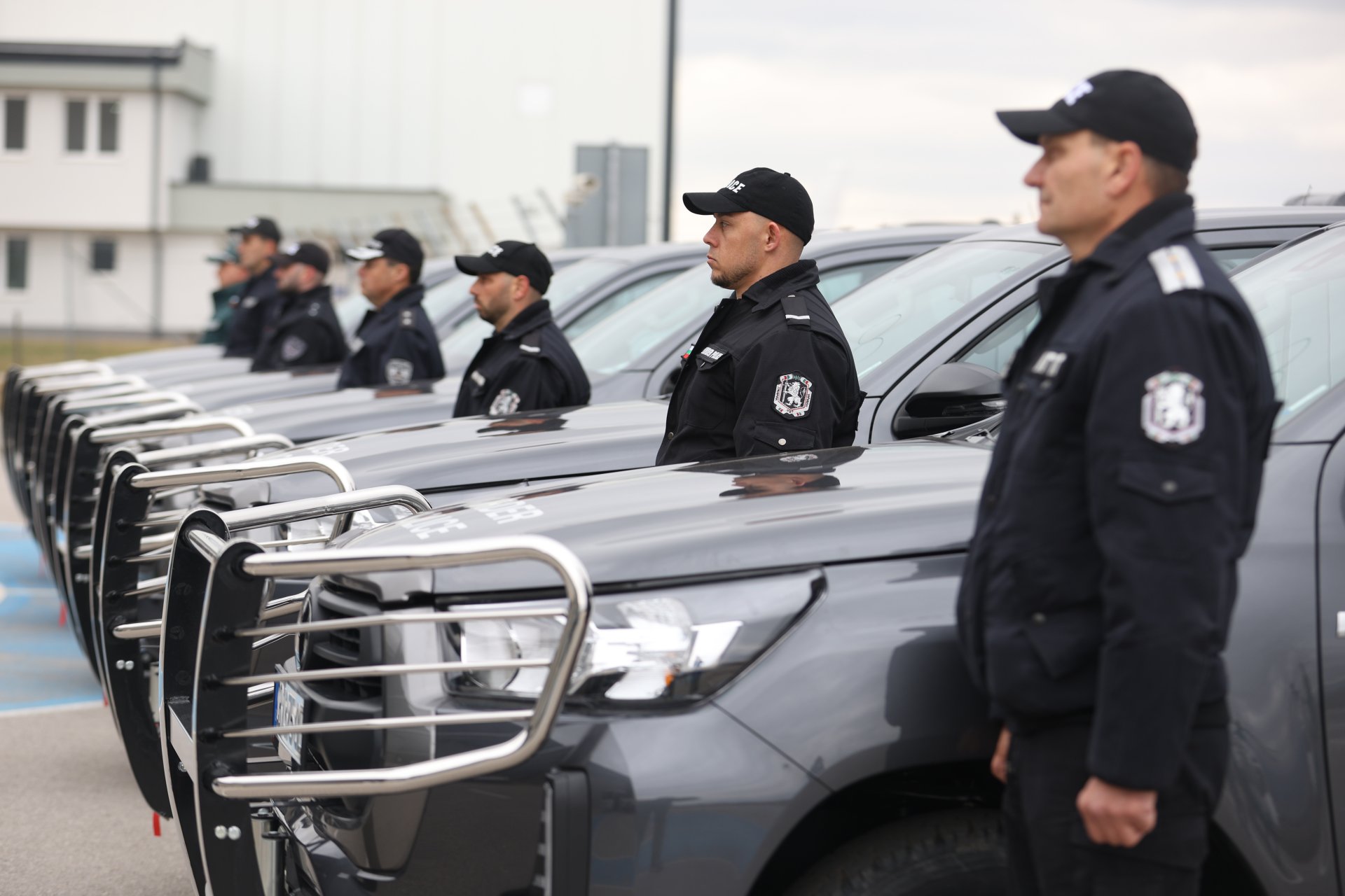 Нова техника за граничната охрана: Дронове, пикапи и термални камери влизат в действие (СНИМКИ)
