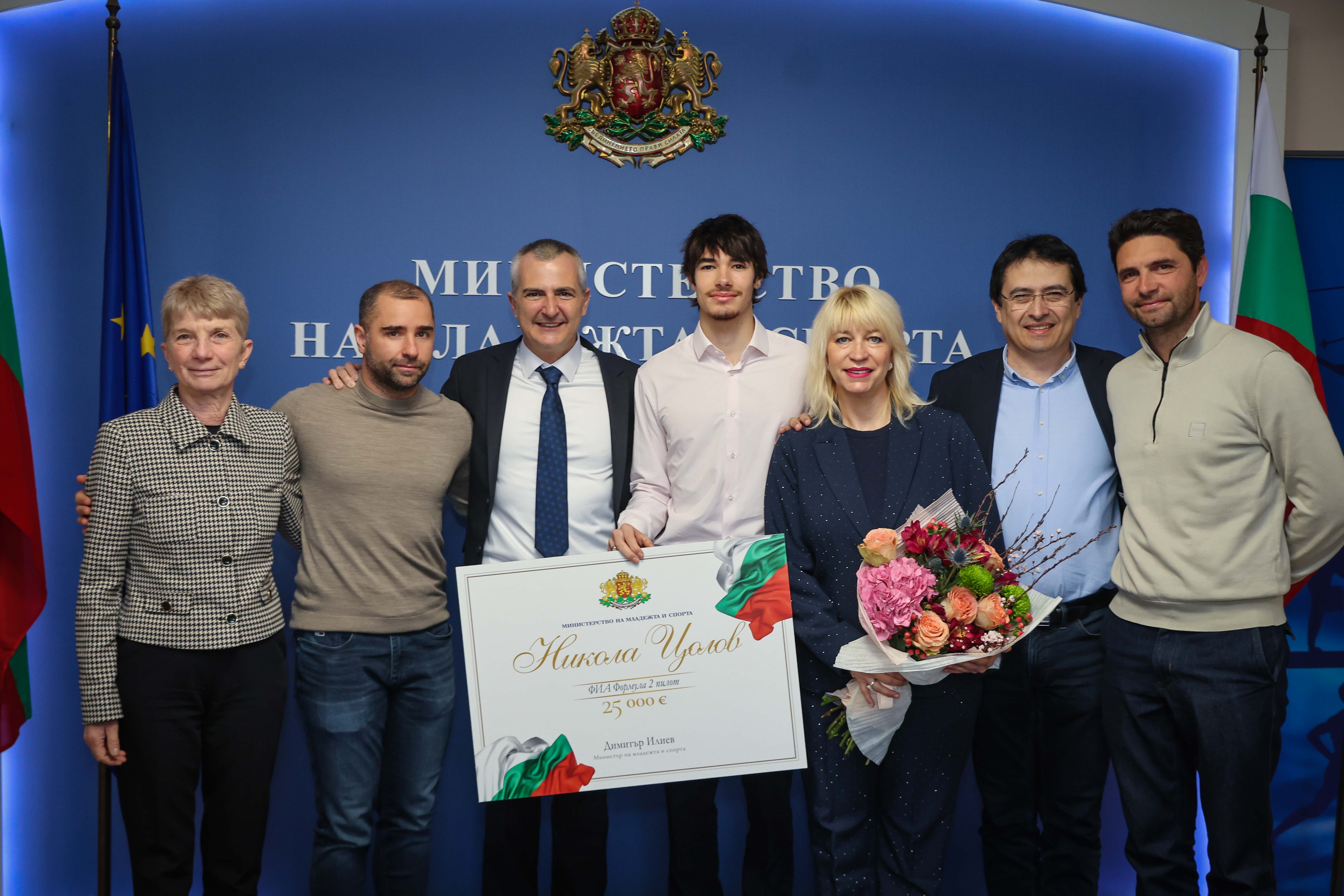 Спортен триумф: Премия за Никола Цолов и отличия за лекоатлетите ни