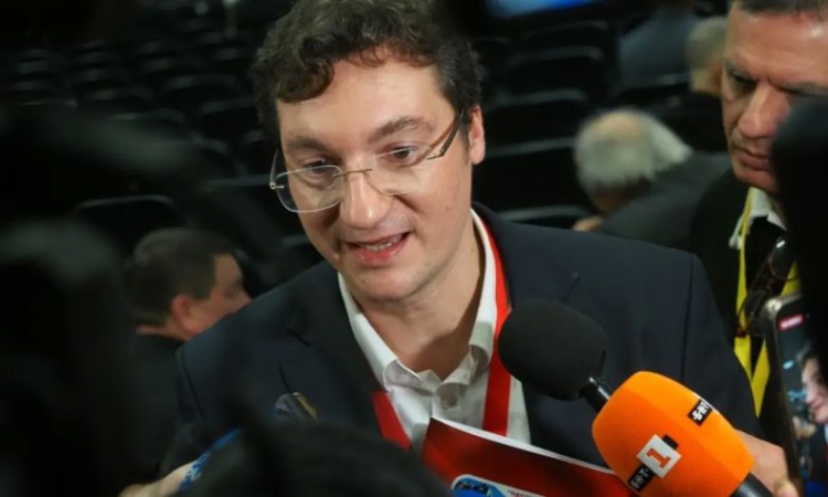 Крум Зарков в Русе: Народното събрание се провали в решаването на проблема с високите цени на горивата