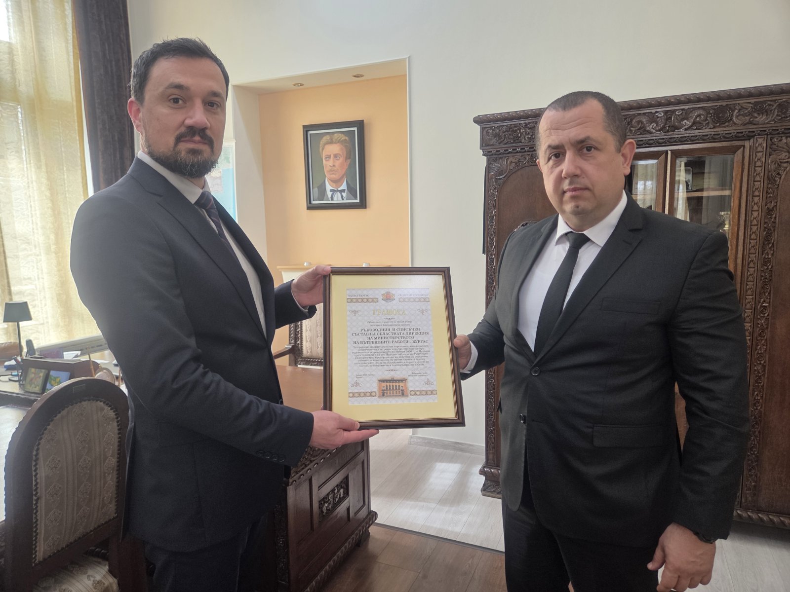 Наградиха директора на ОДМВР-Бургас за работата по изборите