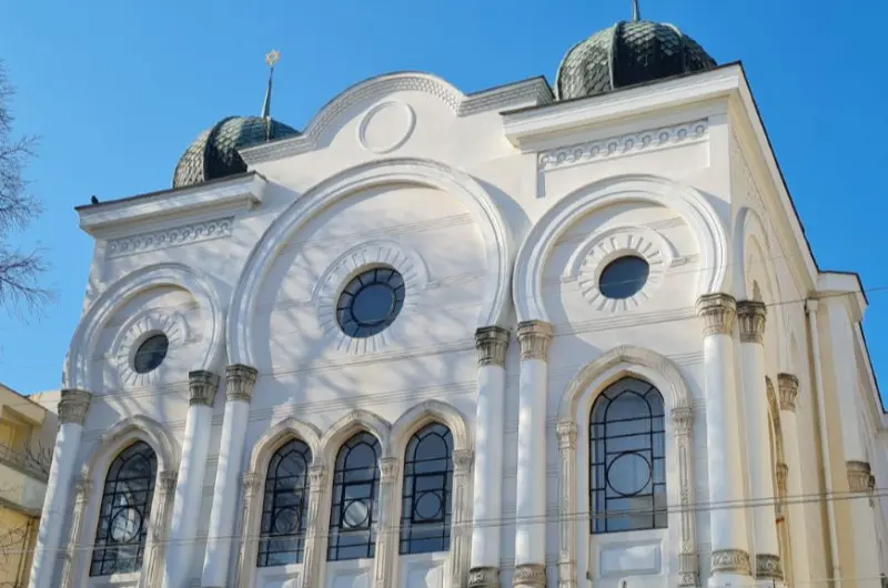 Бургаската галерия &bdquo;Петко Задгорски&ldquo; става на 80: Мултимедийно събитие показва историята ѝ на 7 април