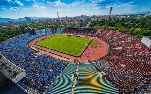 Сигнал за бомба на &bdquo;Васил Левски&ldquo; часове преди Левски - ЦСКА