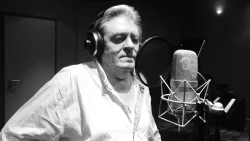 Почина Михаил Белчев &ndash; гласът зад &bdquo;Не остарявай, любов&ldquo; си отиде на 78