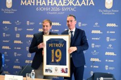 &ldquo;Мачът на надеждата&rdquo; в Бургас: Легенди на футбола се обединяват за кауза