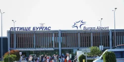 Самолетът, пренасочен към Бургас заради сигнал за заплаха, кацна в Тел Авив след 7-часова проверка