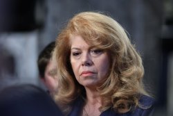 Йотова след палежа в Скопие: Това е удар срещу българската дипломатическа мисия