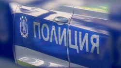 Екшън в Созопол: Мъж се барикадира с ножове, полицията го обезвреди с тейзър