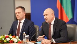 РАДЕВ ОБЯВИ МАЩАБНА СЪДЕБНА РЕФОРМА: Готвят промени в Конституцията (СНИМКИ)
