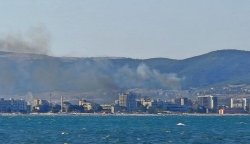 Пожар край Слънчев бряг! Огънят стигна опасно близо до жилищни комплекси (СНИМКИ)